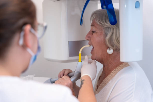 Best Emergency Tooth Extraction in Corcoran, MN